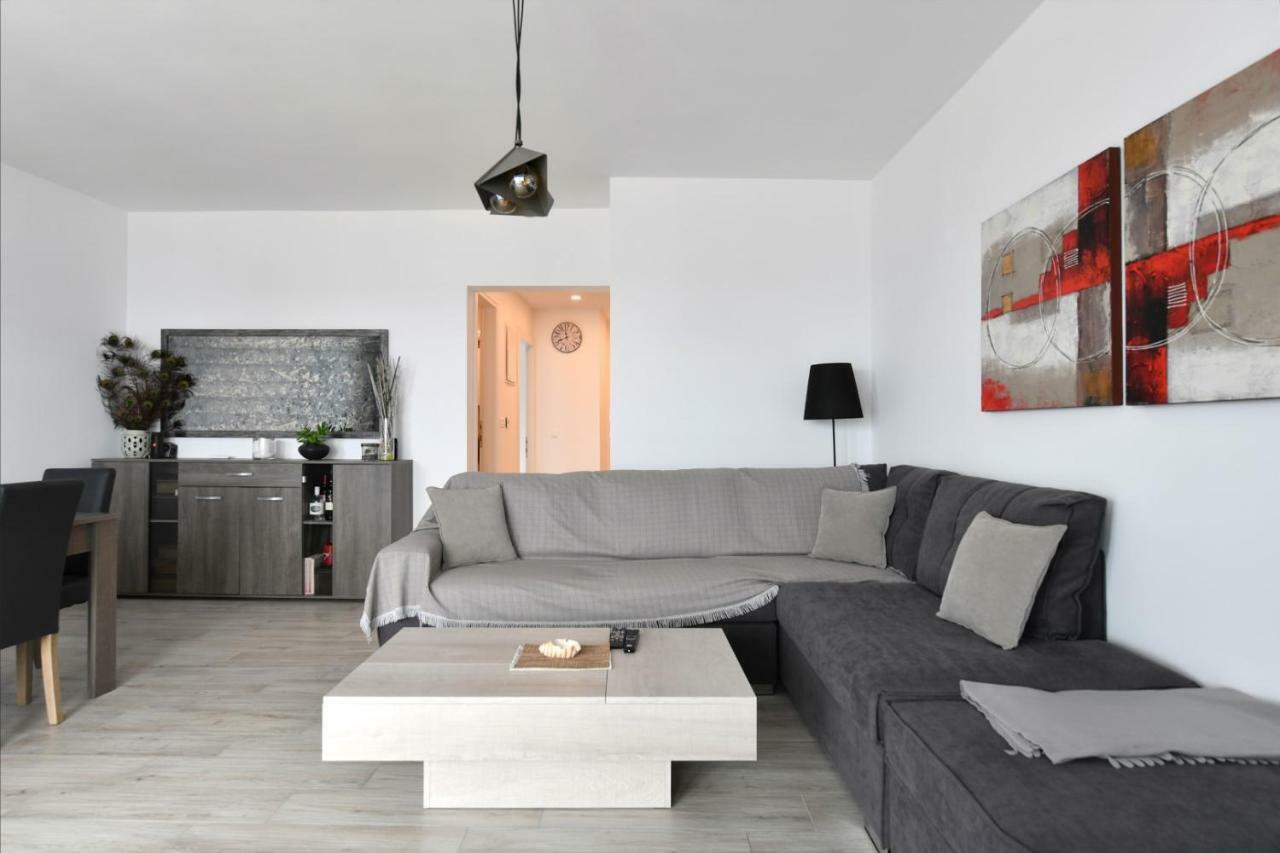דירות פארוס Parikias Seaside House מראה חיצוני תמונה